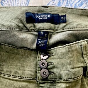 Size 20 Torrid green Jeans in mint condition